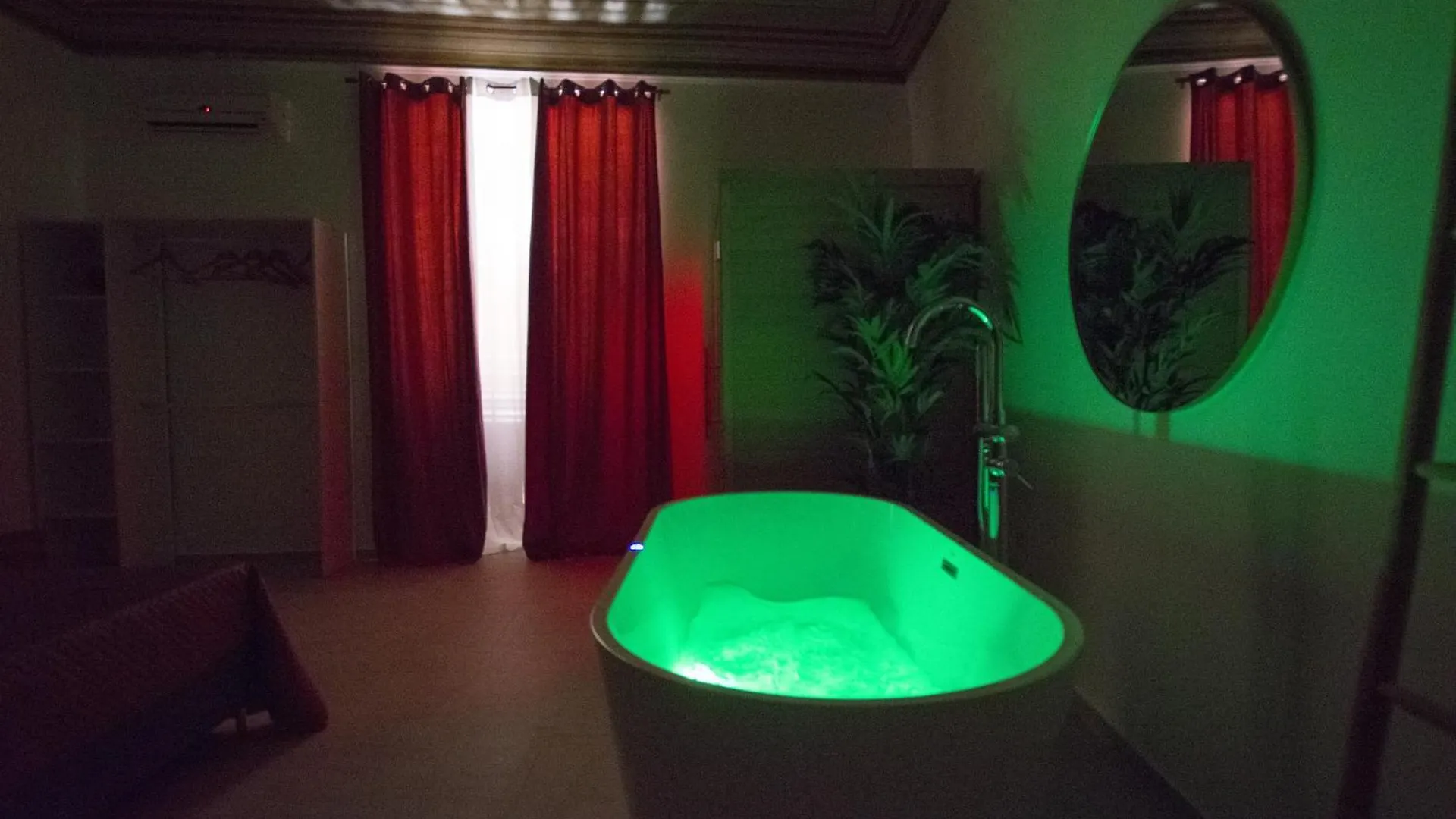 Casa de hóspedes Massimo Rooms And Suite Palermo Itália