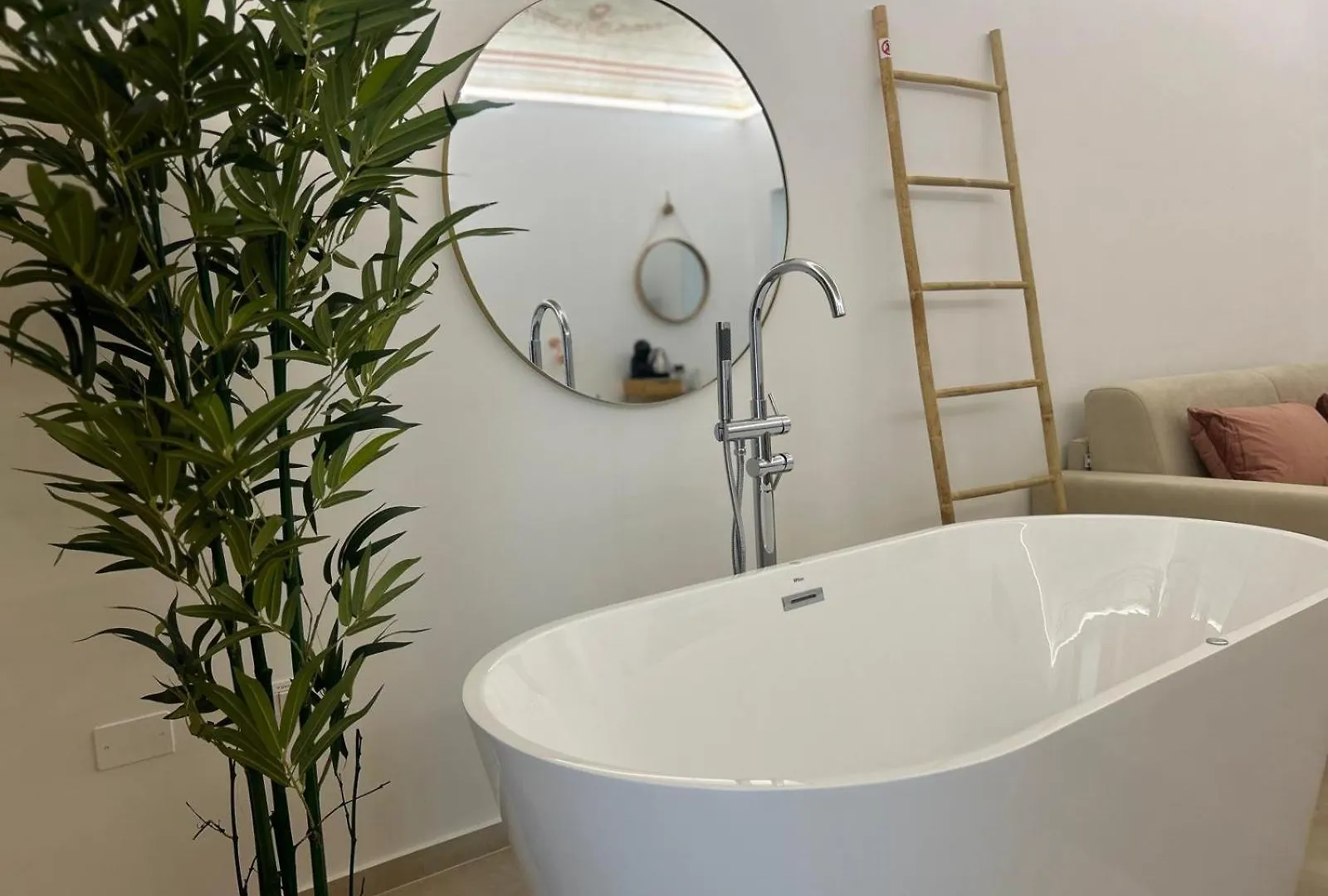 Konukevi Massimo Rooms And Suite Palermo